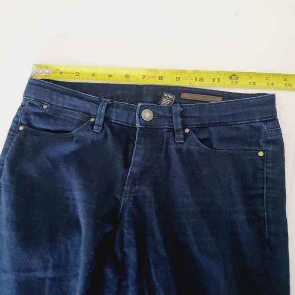 CLUB MONACO Dark Rinse Raw Hem Skinny Jeans - Picture 10 of 12